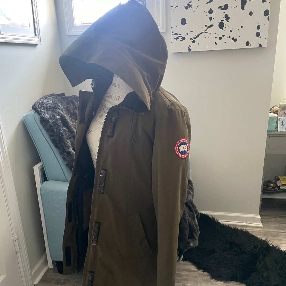 Canada Goose Victoria Parker (M) without fur on hood